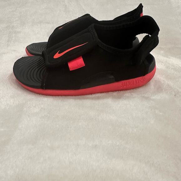Nike Sunray Sandals Black Nike Sandals sz 9 c Nike Sunray Adjust 5 V2 Pink Black - Picture 8 of 8
